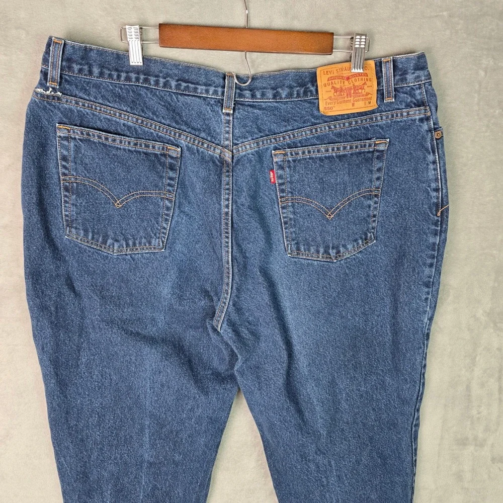 Vintage Levis 550 Mens 42x31 Relaxed Fit Tapered Leg Jeans Dark Wash Made in USA